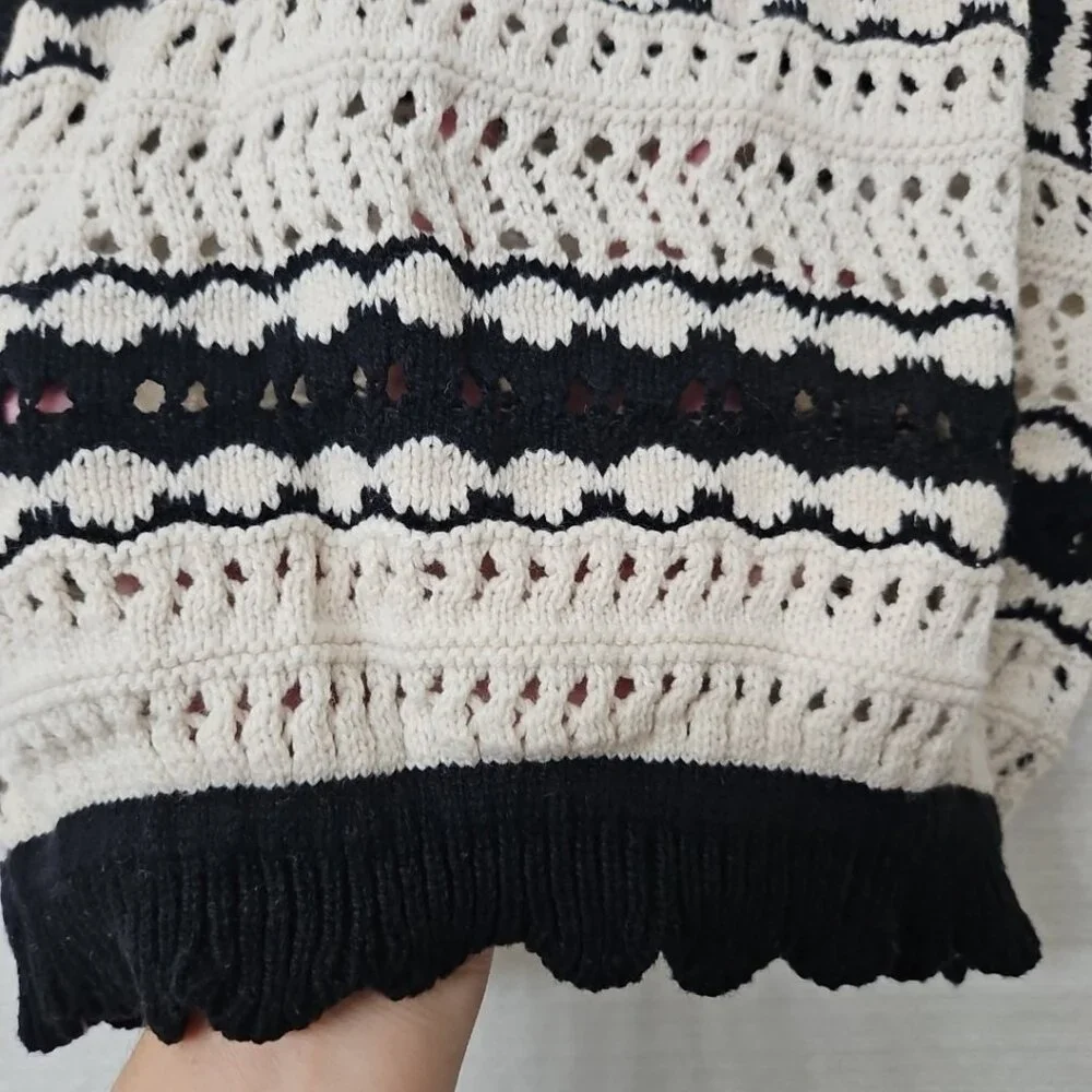 Womens Sz Small Freshman 1996 Cropped Crochet Sweater Black Cream Boho Festival